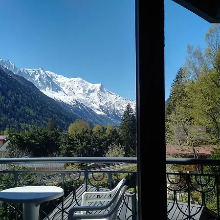 Cristal Mont-blanc Апартаменти